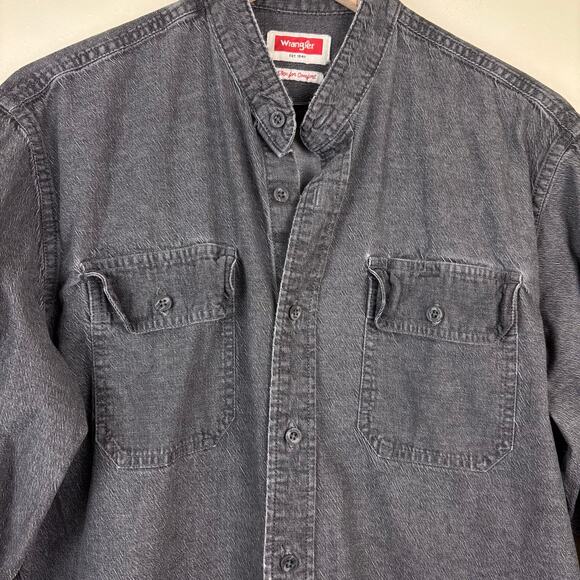Wrangler Men's Button Down Long Sleeve Shirt - Picture 2 of 7